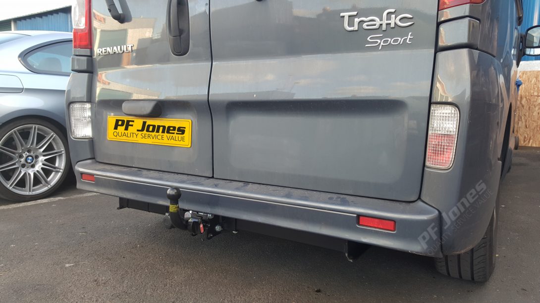 Renault Trafic Van Tow Bar Fitting 027143 PF JONES