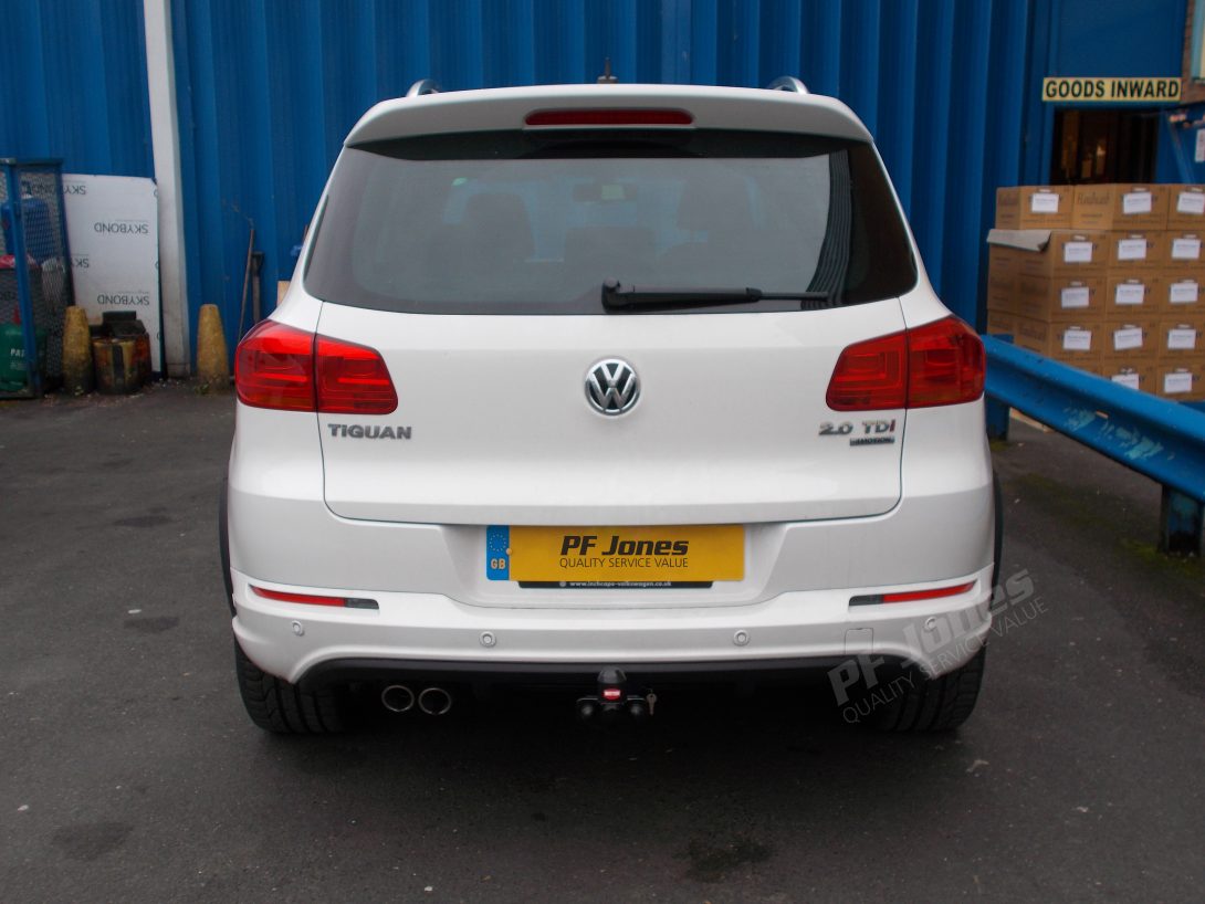 vw towbar fitting