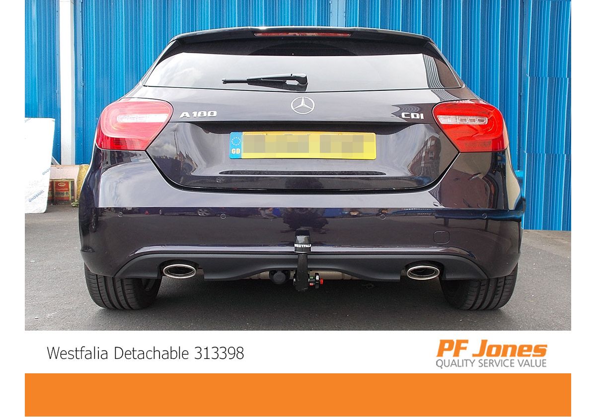 Mercedes towbar deals fitting