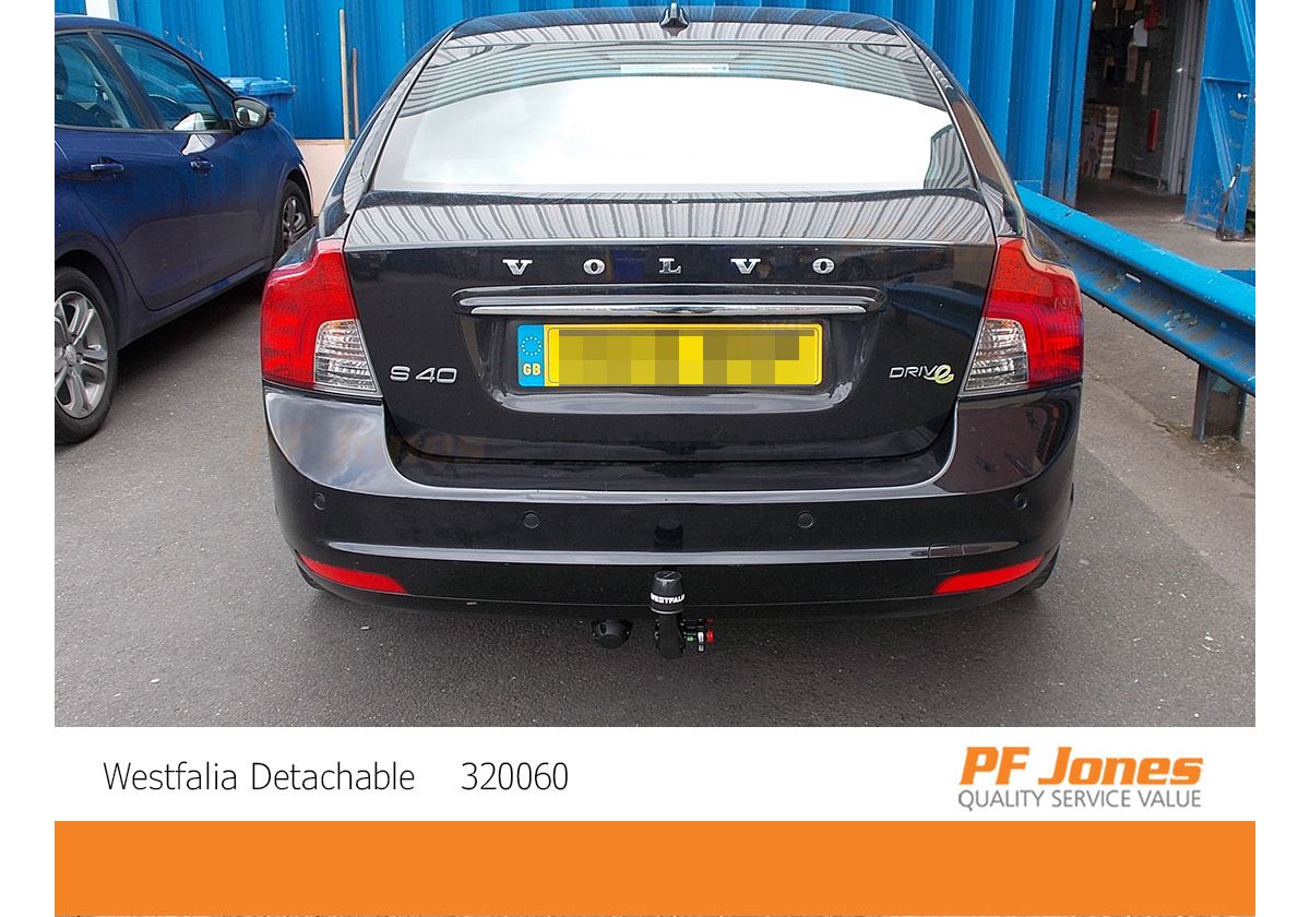 Volvo s40 store towbar