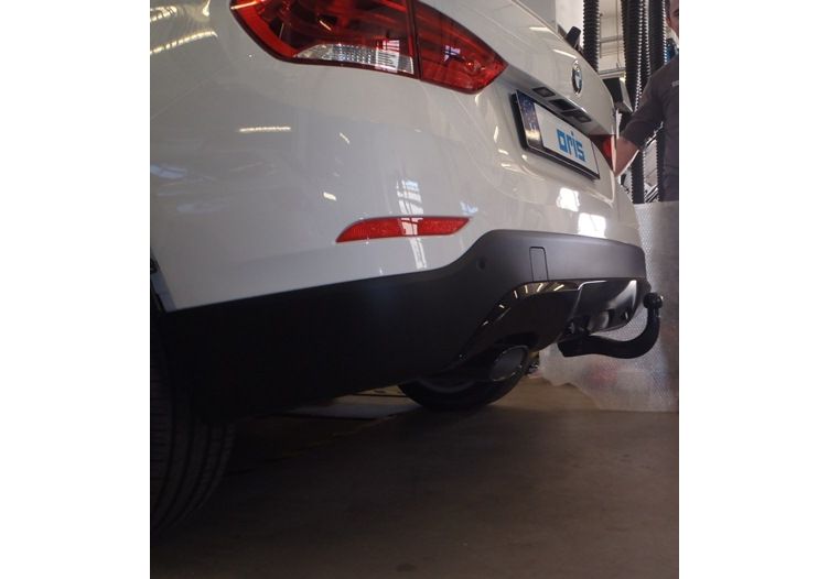 Bmw x1 shop detachable towbar